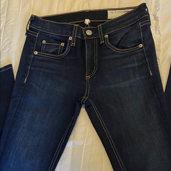 Rag & Bone Skinny Jean (Like New) - Picture 2 of 4